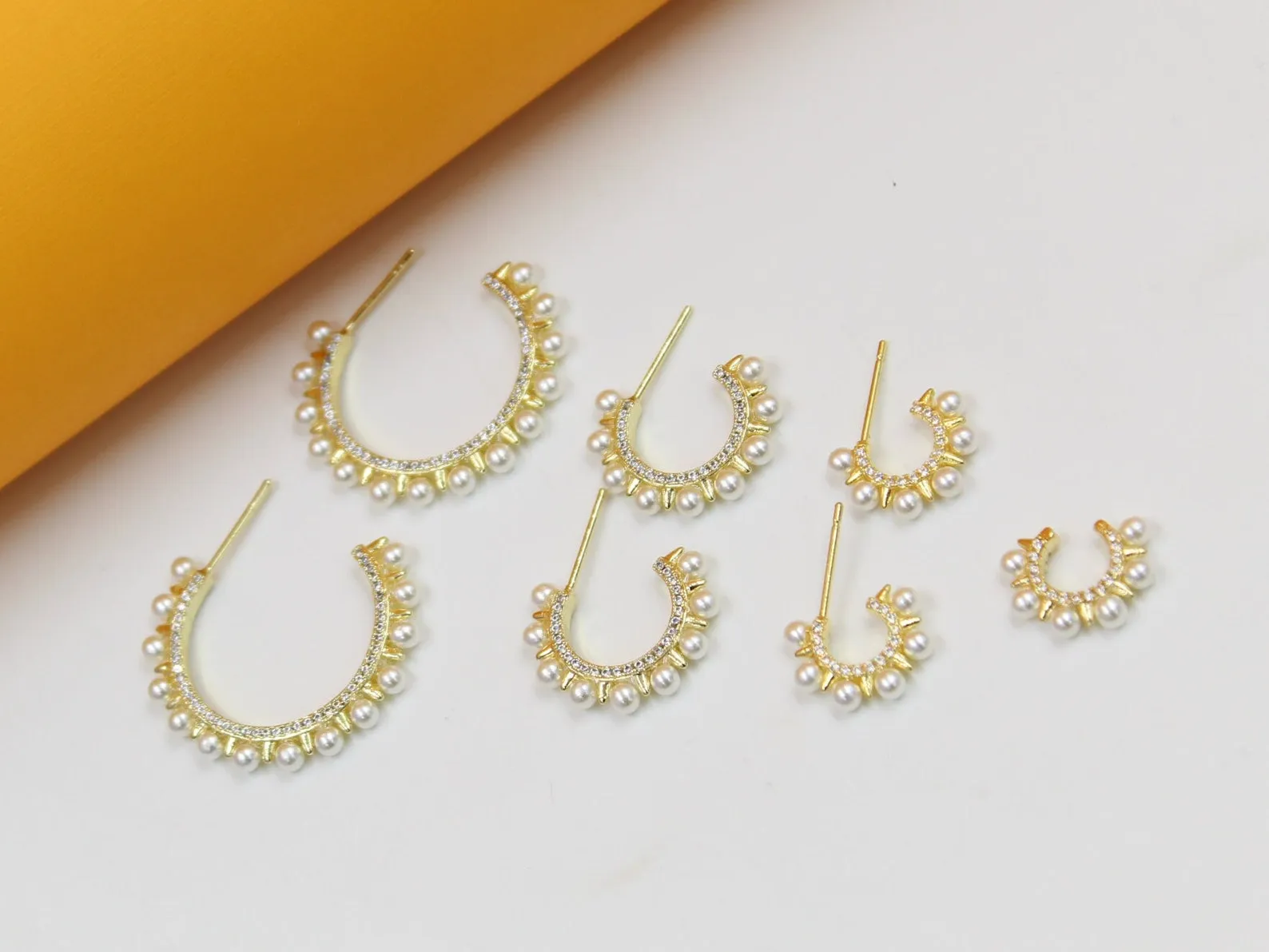 18K Gold Filled Spike Pearl Open Hoops (K269)(K103A)(K103)