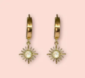 18K Gold Plated Huggies Hoop Sunburst star flower charm Earrings dangly