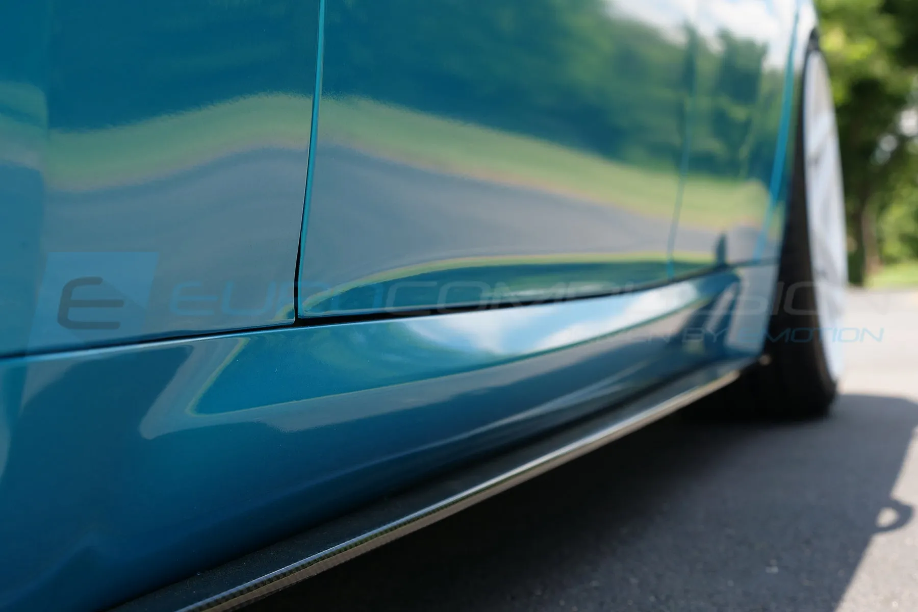 CARBON FIBER "FLAT STYLE" SIDE SKIRT EXTENSION (ALFA ROMEO GIULIA 2.0L)