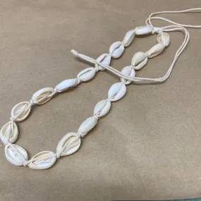 Cowrie Shell Necklace (1) - 1 size fits all - Cream