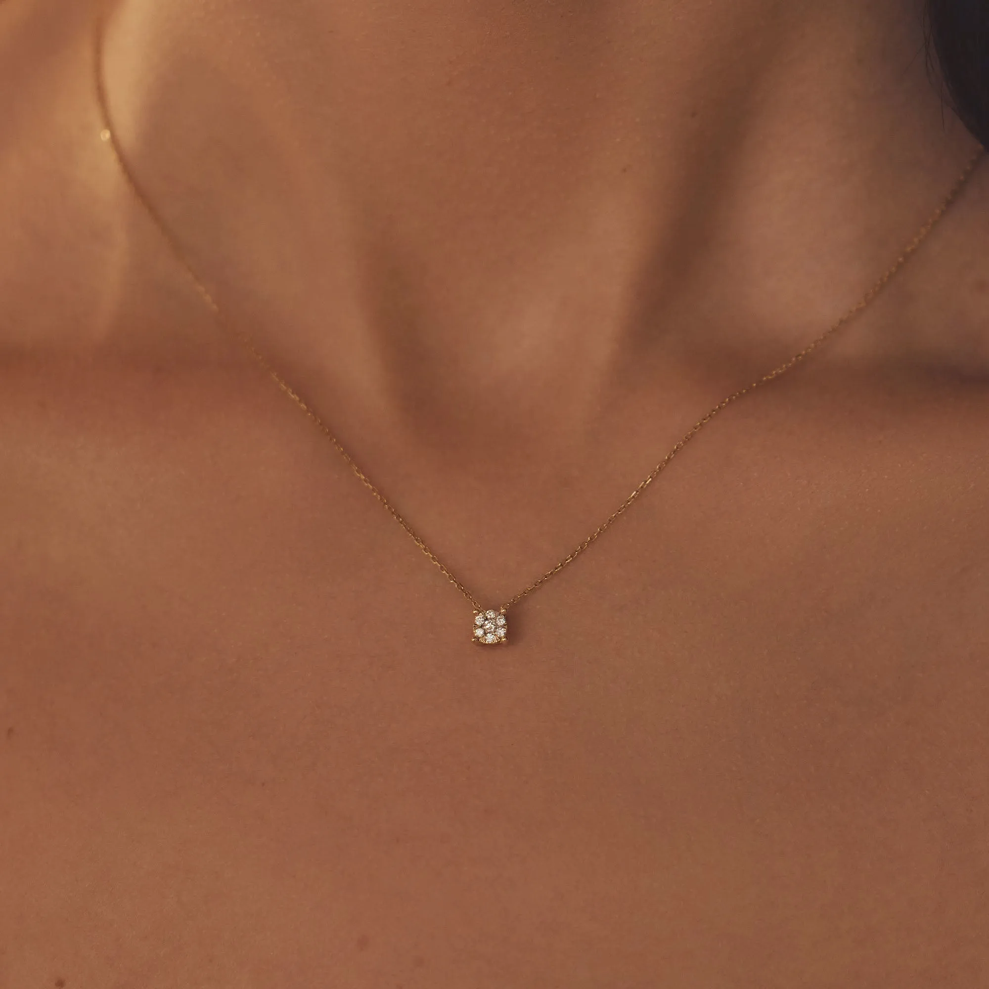 De la Paix Hanaé 14 karat gold necklace with diamond 0.08 carat