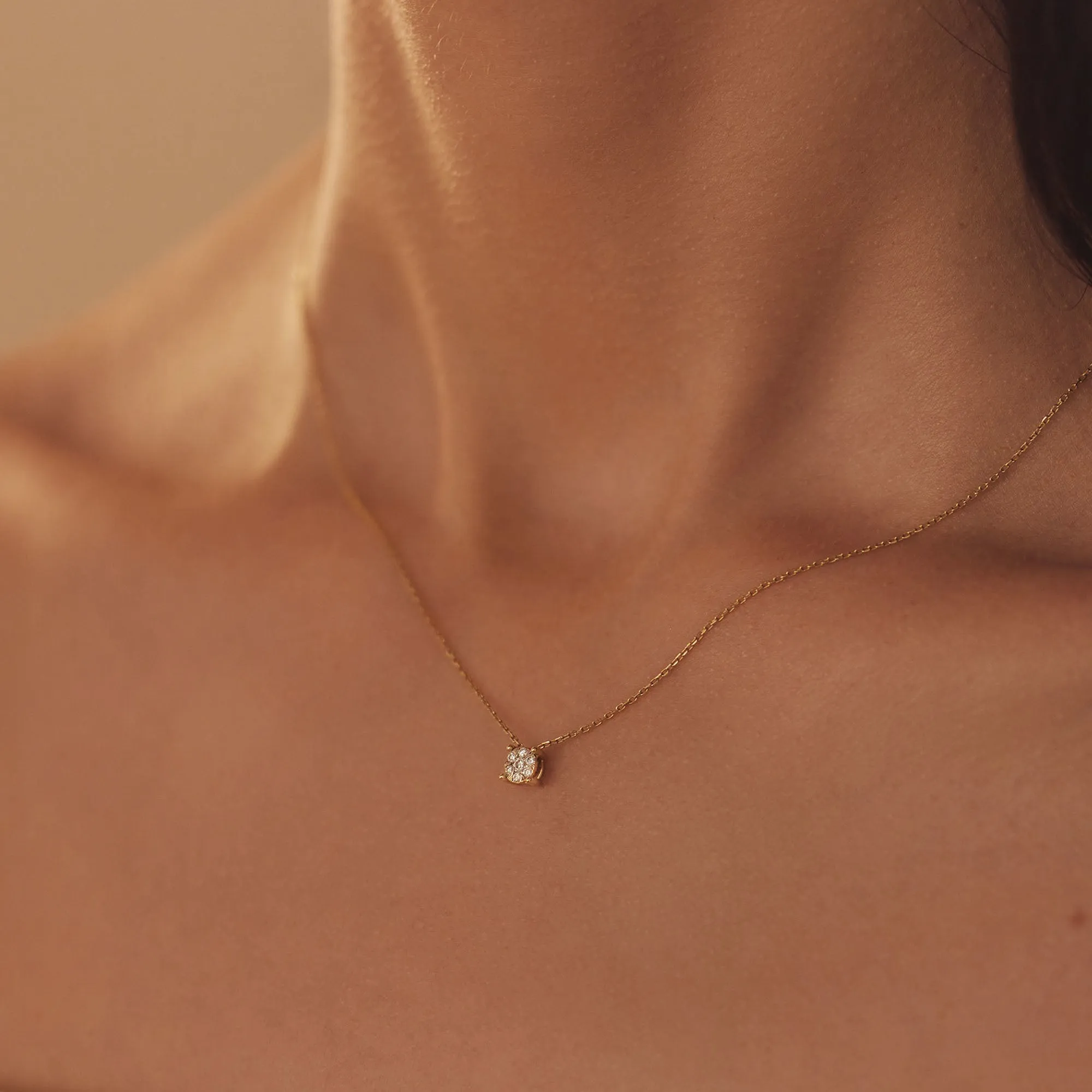 De la Paix Hanaé 14 karat gold necklace with diamond 0.08 carat