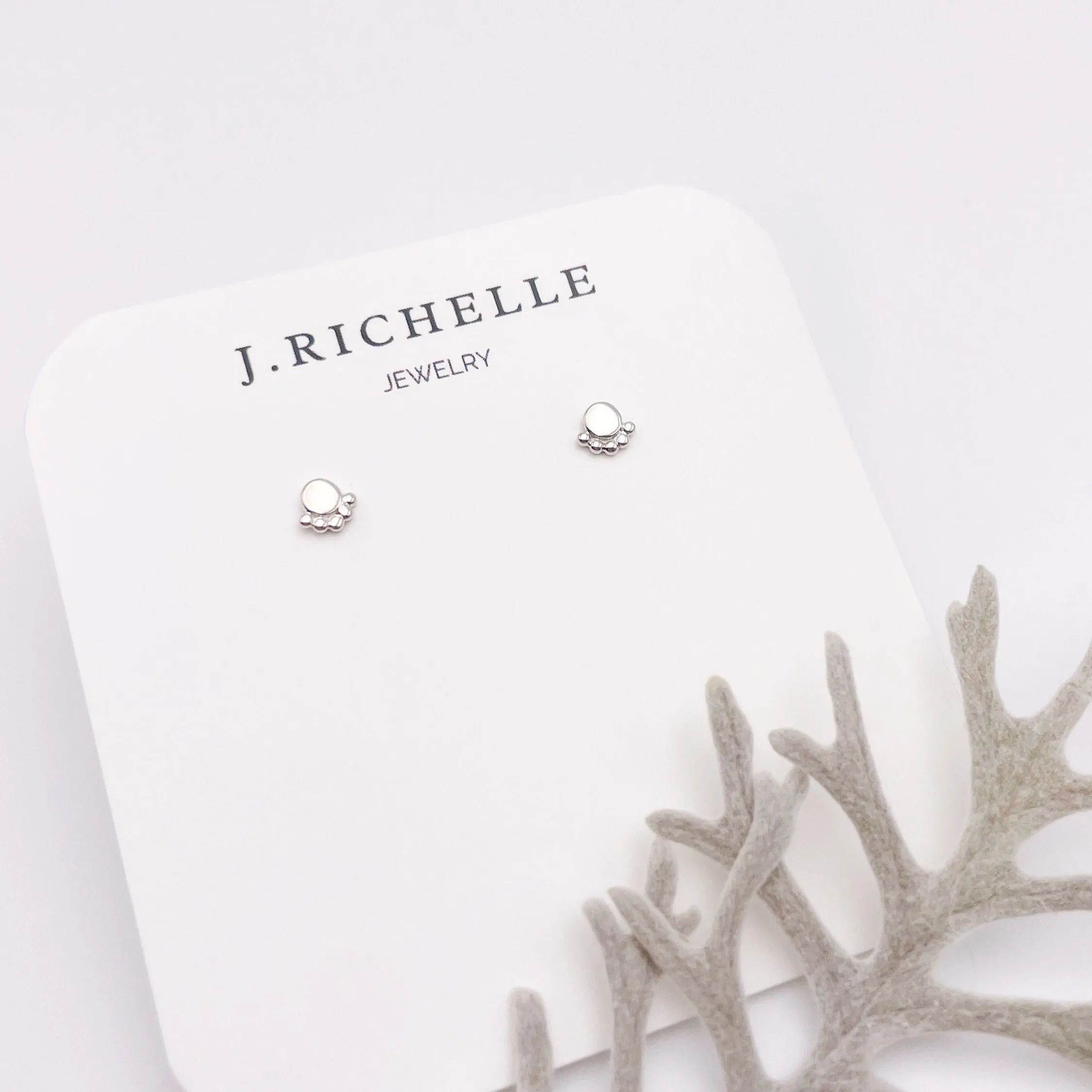 Dottie Stud Earring