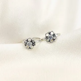 Five Petal White Toe Ring - 2 pc