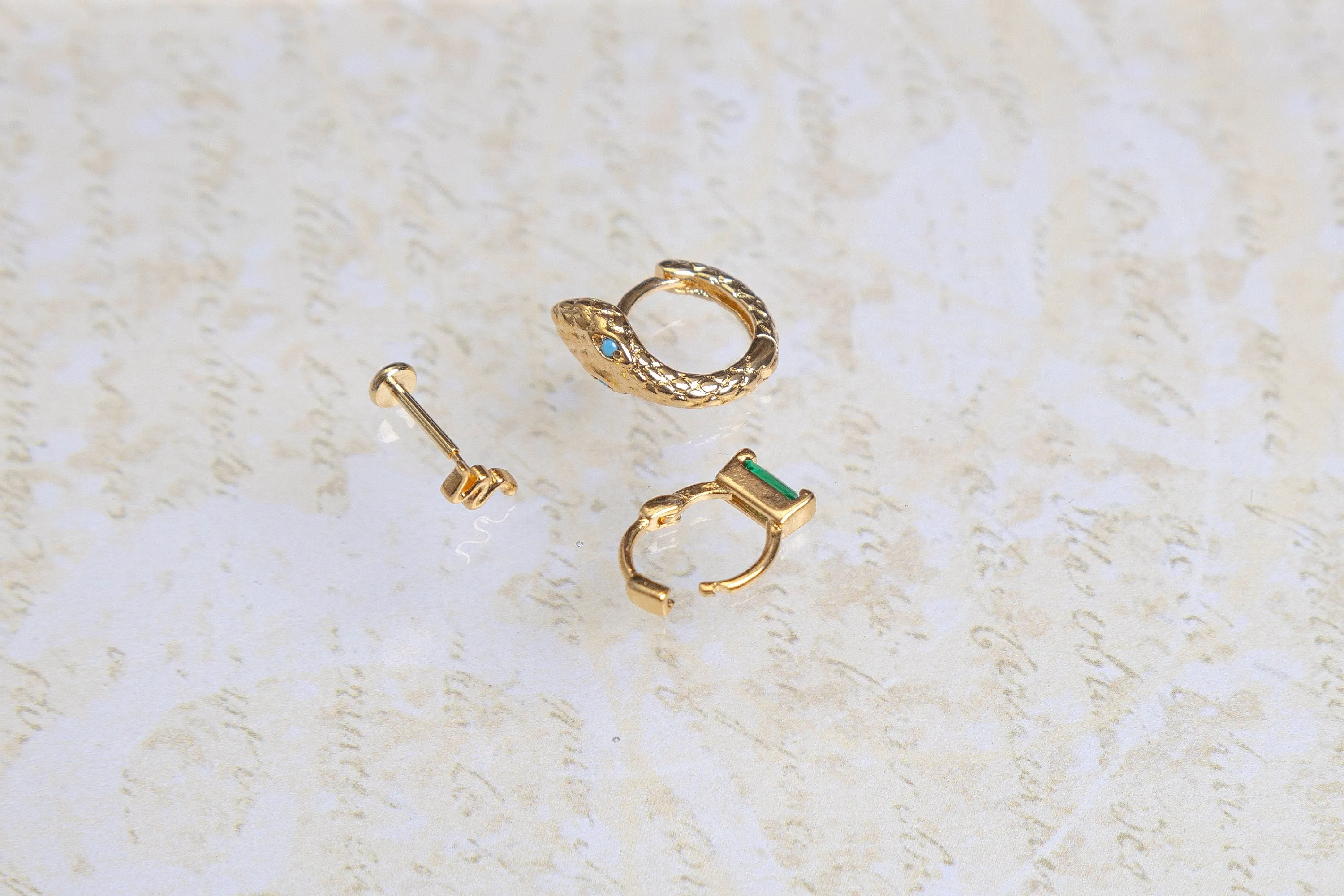 Flatback Stud Set Earrings with snake