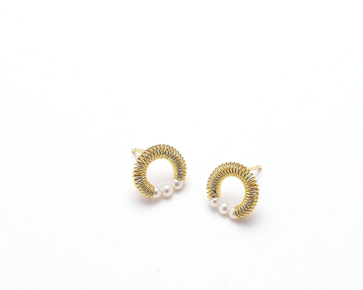 Freshwater Pearl 18k Gold Post Earrings