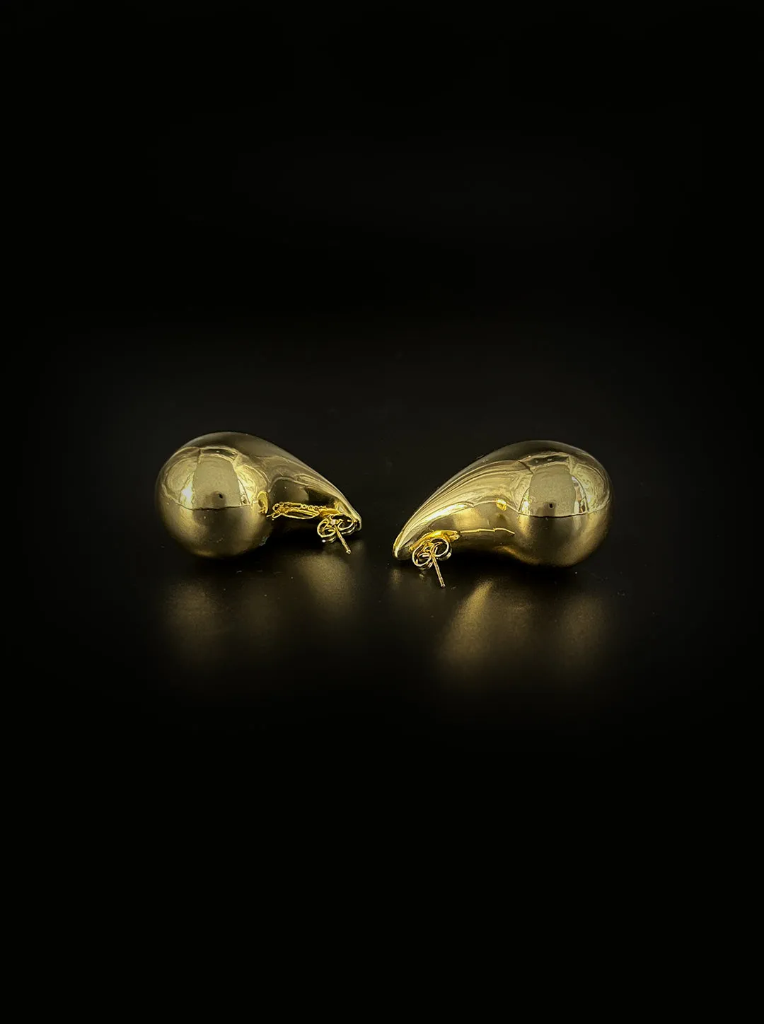 Ornaio 18K Gold Plated Anti-Tarnish Tear Drop Earrings