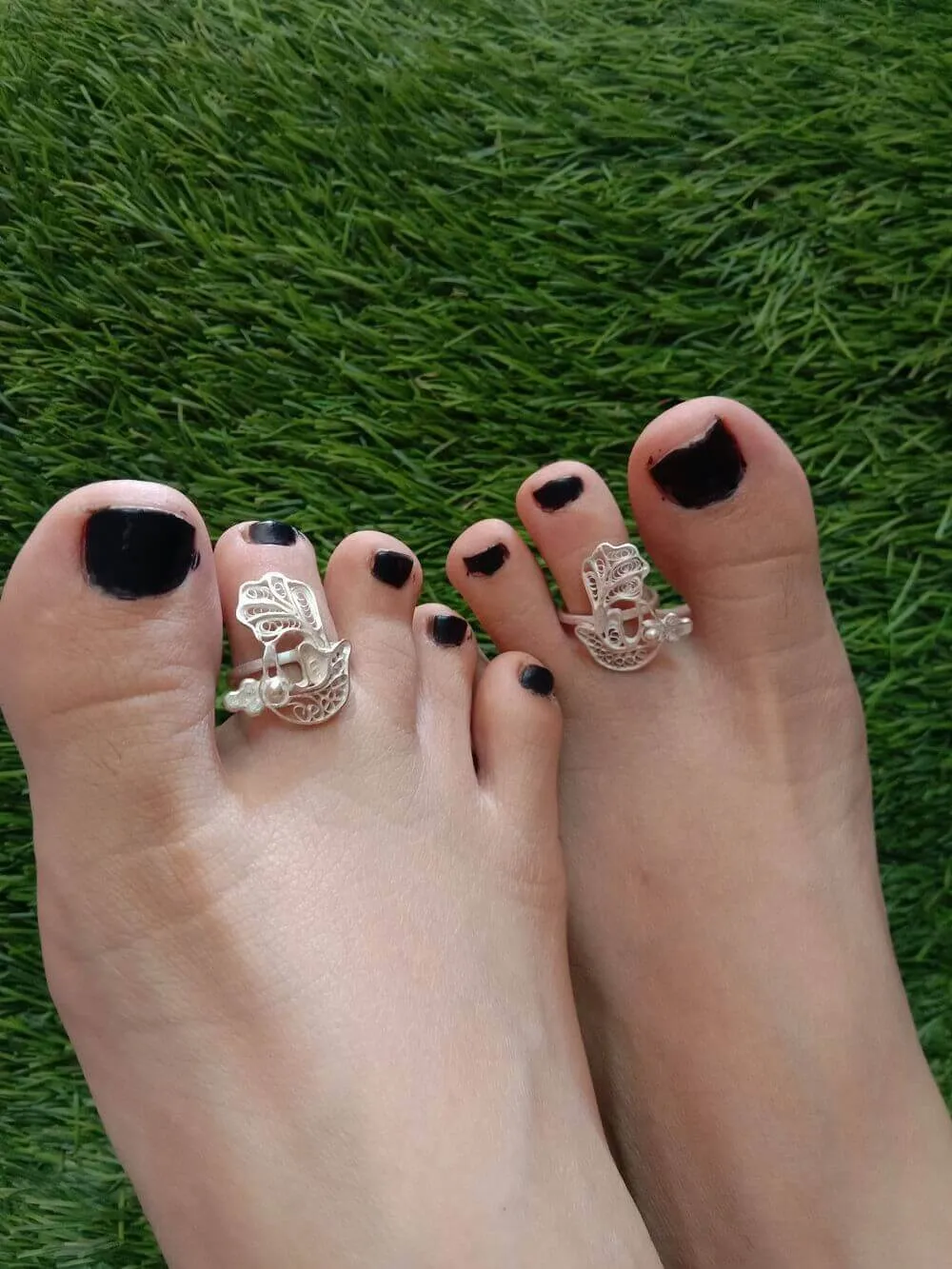 Peacock Toe Rings
