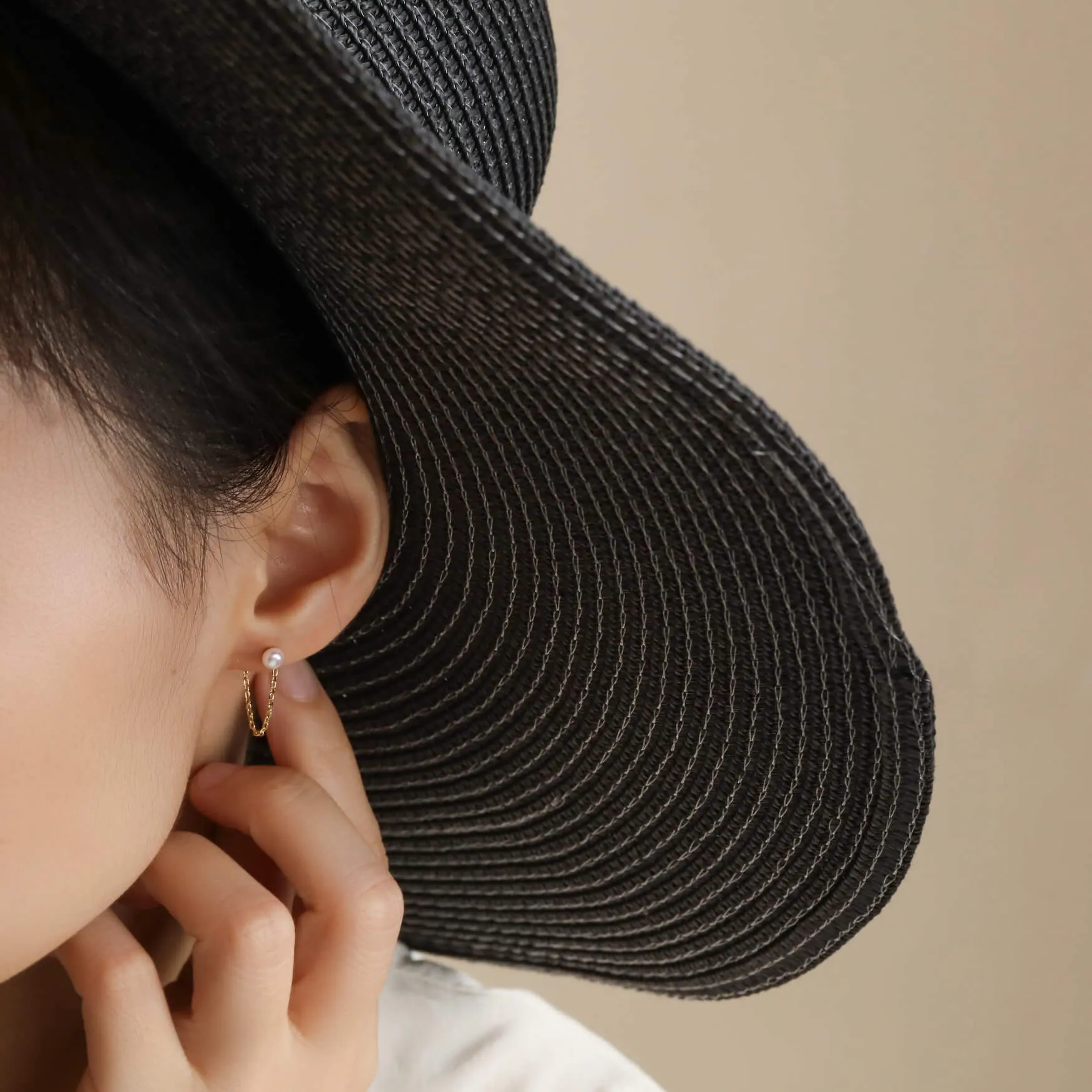 Pearl with Chain Dangle Earrings