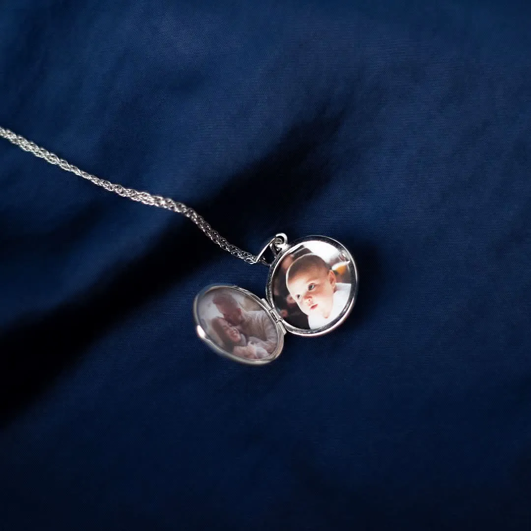 Solid White Gold Round Diamond Locket   Photos