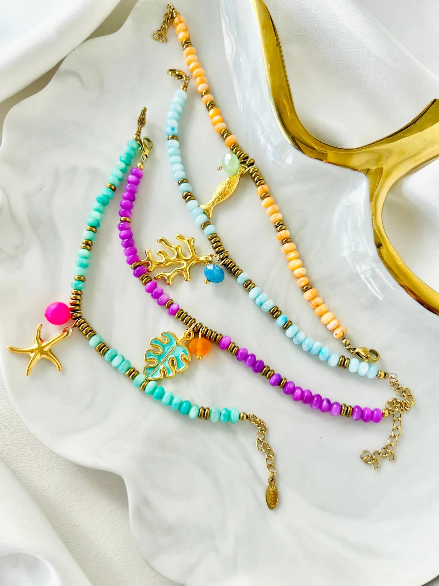 Summer charms exotic bracelets in various colors