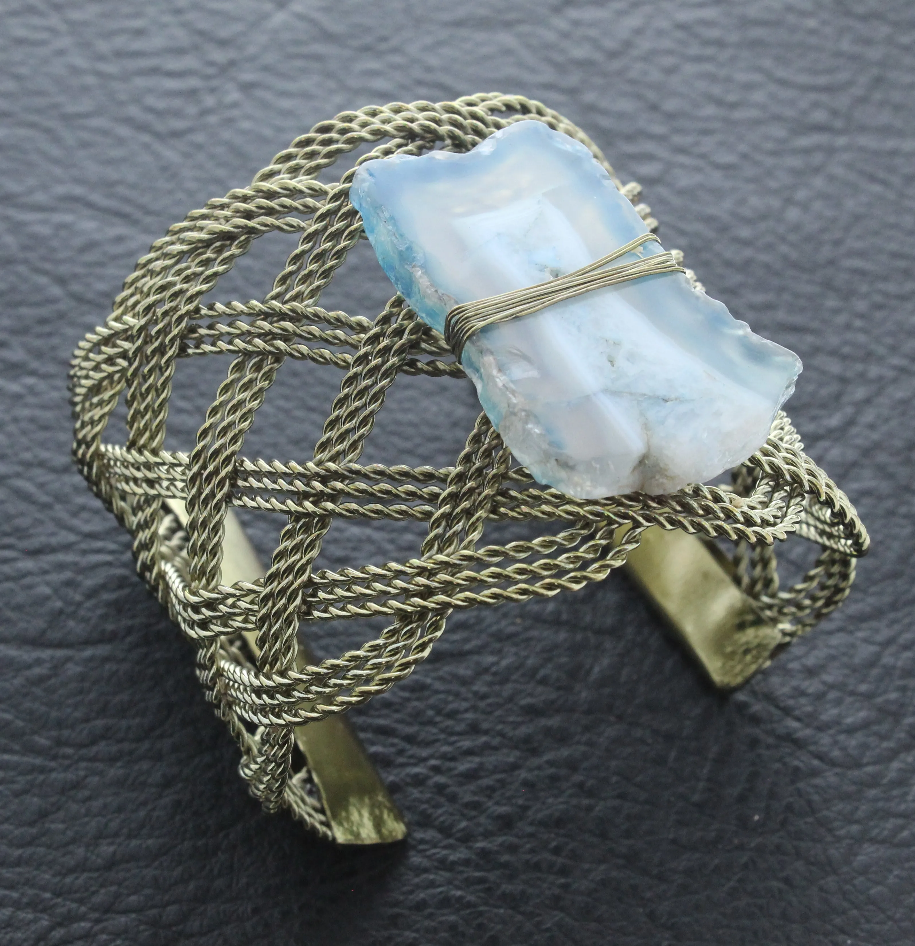 Wire Brass Cuff Bracelet w/Agate Chip, ea